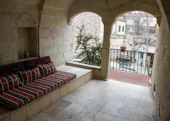 Alaca Cave Cappadocia Hotel *